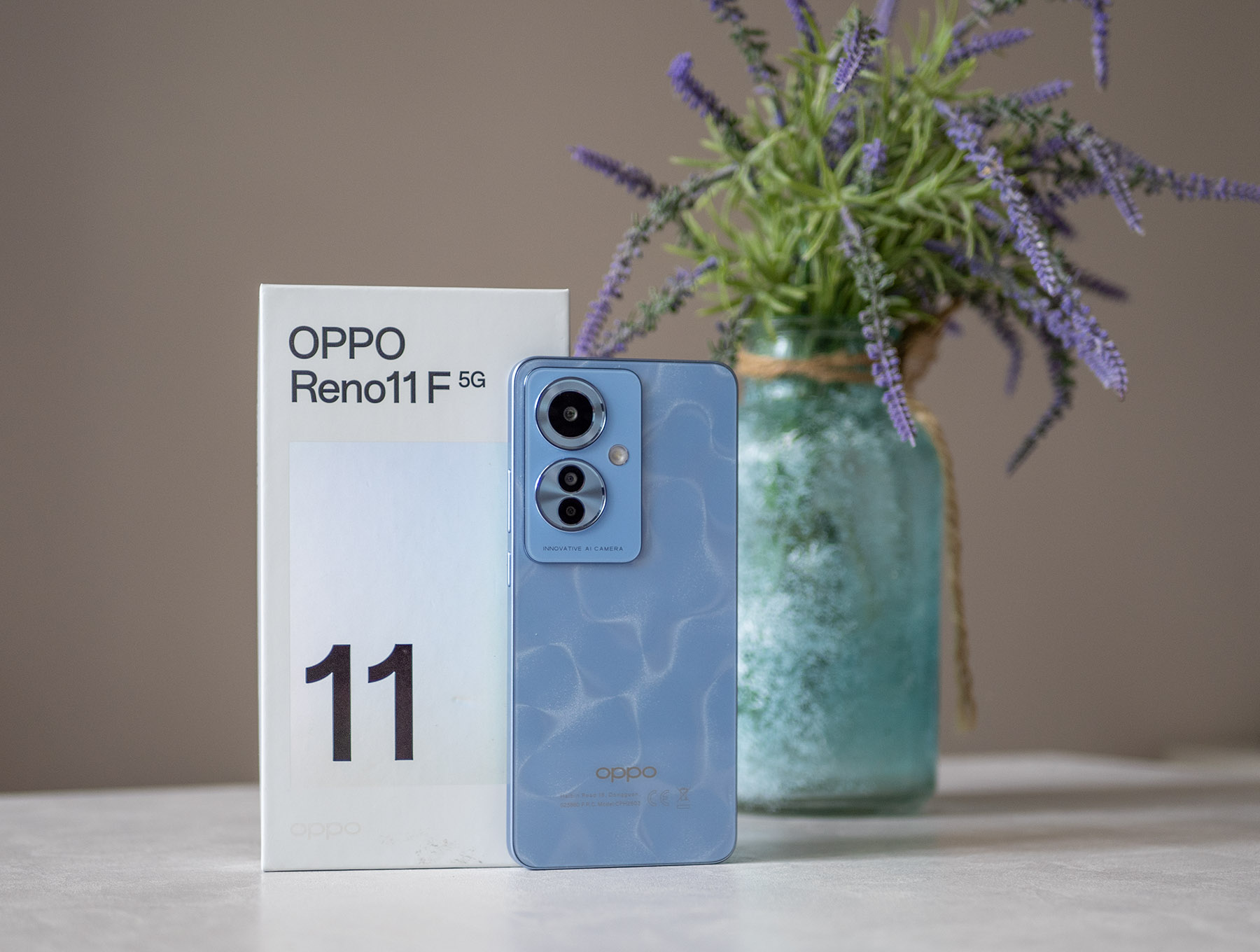 РЕВЮ: Oppo Reno11 F 5G е с приятен дизайн и качествен екран