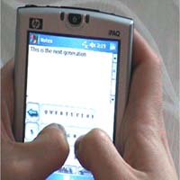 Видео на клавиатурата за сензорни дисплеи Thumbkey