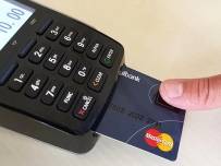 Mastercard проведе тест на своите биометрични карти в България