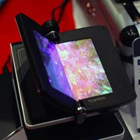 Демо на гъвкавия OLED екран на Samsung