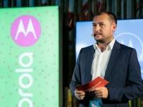 Moto Z2 Play и новите модули Moto Mods идват към края на месеца