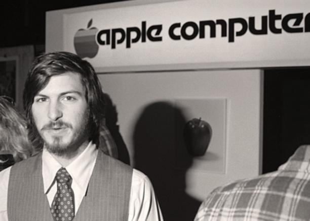 Apple на 50: най-важните моменти от всяко десетилетие