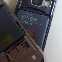 Някои батерии на N73 се раздуват след известна употреба