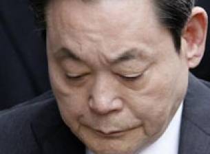 Шефът на Samsung с обвинение за избягване на данъци