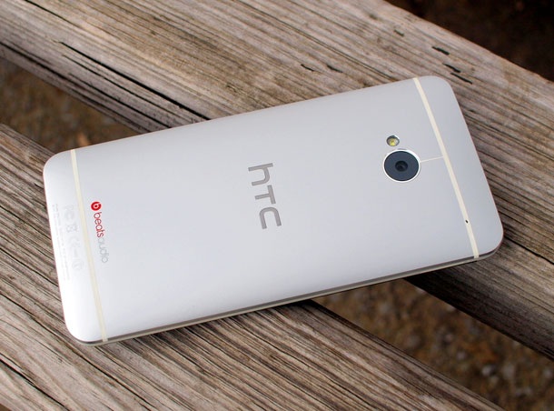 Ъпдейт за HTC One подобрява работата на камерата