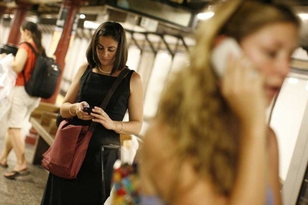 Компенсацията на VIVACOM включва 50 минути за разговори