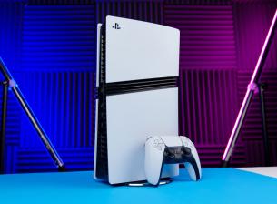 РЕВЮ: PlayStation 5 Pro носи важни подобрения, но готови ли сте за цената?