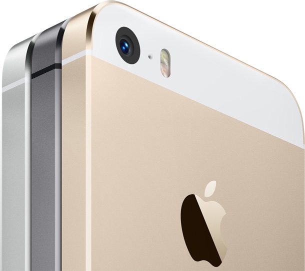 Доставките на iPhone 5s в Далечния изток се бавят със седмица