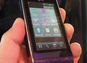 Ръстът на доставените от LG телефони за тримесечието се забавя