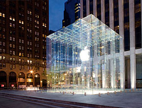 Apple набира персонал в Щатите, подготвя се за премиерата на iPhone 5