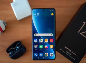 РЕВЮ: Xiaomi 12 Pro е компетентен във всяко отношение