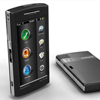 Телефоните на Garmin-Asus на пазара от август