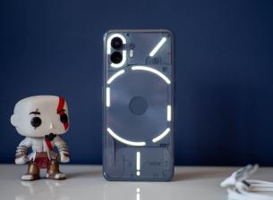 Black Friday в Ozone.bg: Сериозни намаления на Nothing Phone (2), Phone (1) и слушалки Ear 2