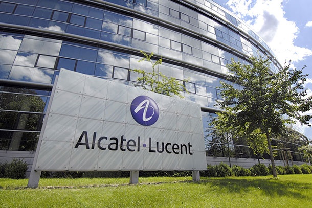 Nokia в напреднали преговори за покупката на част от Alcatel-Lucent (обновена)