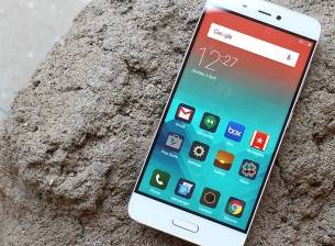 Xiaomi купува 1500 патента от Microsoft и ще включи Office и Skype в устройствата си