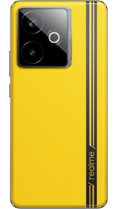 Realme GT 7T в жълто с черни декоративни ленти и дисплей с детайли за характеристиките.