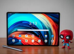 Lenovo Tab P12 Pro е с голям екран за големи забавления