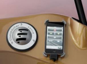 Автомобил с iPhone управление