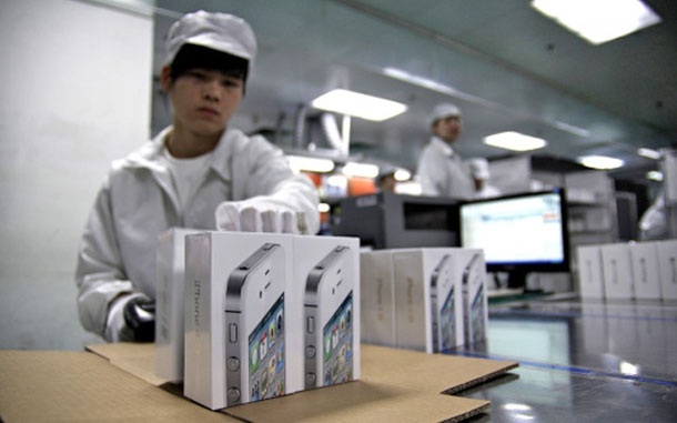 Apple върнали 8 милиона дефектни iPhone-а на Foxconn?
