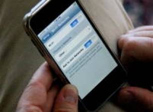 40% от потребителите на iPhone използват повече мобилни Интернет връзки, отколкото фиксирани