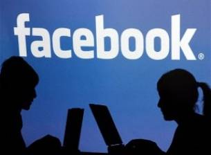 Wall Street Journal смята, че дните на растеж за Facebook приключват