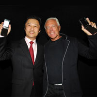 Samsung подготвя още един телефон с Armani