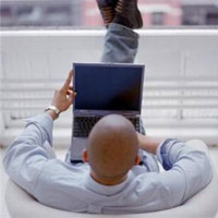 Nokia с поглед към пазара на лаптопи?