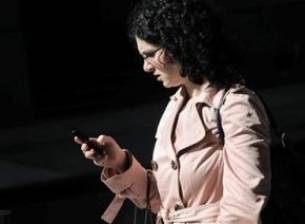 Потребителите предпочитат мобилните приложения пред мобилните страници. Засега