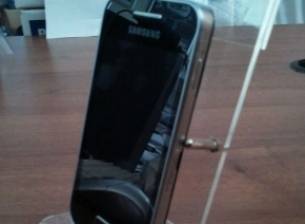 Снимки на по-малка версия на Samsung Galaxy S?