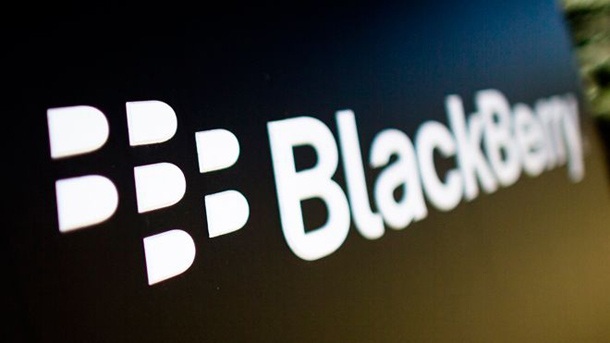BlackBerry отчита 56% по-малко приходи за тримесечието