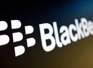 BlackBerry отчита 56% по-малко приходи за тримесечието