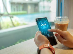 А1 вече предлага eSIM и за предплатени пакети