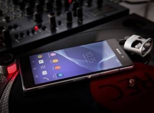 Sony Xperia Z2 все пак ще се появи в Англия през април