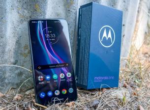 Motorola Ibiza изглежда ще е достъпен 5G модел