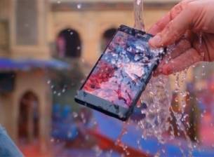 Продажбите на смартфони помагат на Sony да отчете печалба за тримесечието