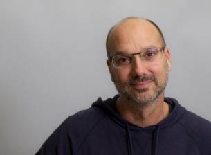 Анди Рубин напуска временно Essential