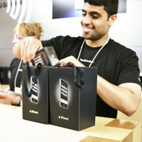 iPhone с голям дял от печалбата на Apple