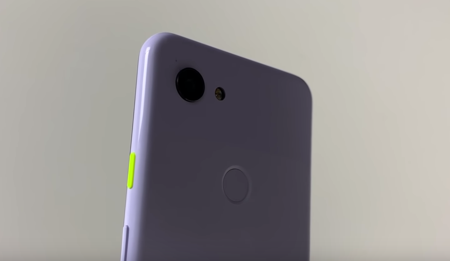 Google може да пусне Pixel 3 Lite и Pixel Watch по-късно през годината