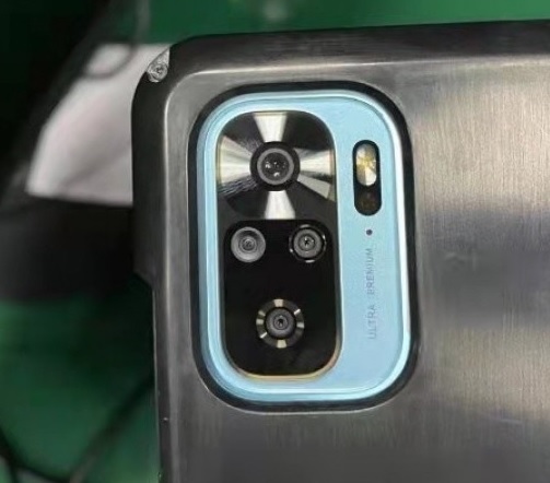 Снимки показват част от дизайна на Redmi K40