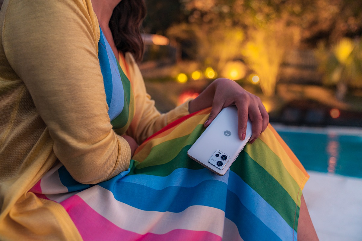 Motorola moto g72 залага на Helio G99 и 108MP камера