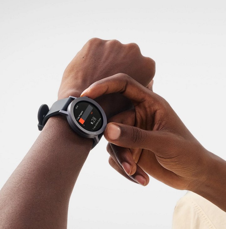 CMF Watch Pro 2 и Buds Pro 2 изглеждат стилно и имат адекватни функционалности