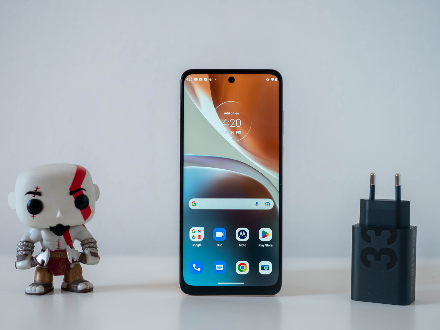 РЕВЮ: Motorola moto g32 е базов, достъпен и с чудесни говорители