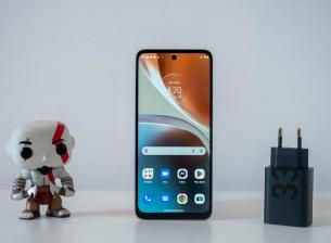 РЕВЮ: Motorola moto g32 е базов, достъпен и с чудесни говорители