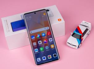 Xiaomi Redmi Note 13 Pro+ 5G е близко до флагман и има всичко необходимо