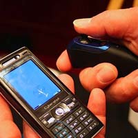 Sony Ericsson W760 ще се продава с Zeemote JS1 Bluetooth Controller