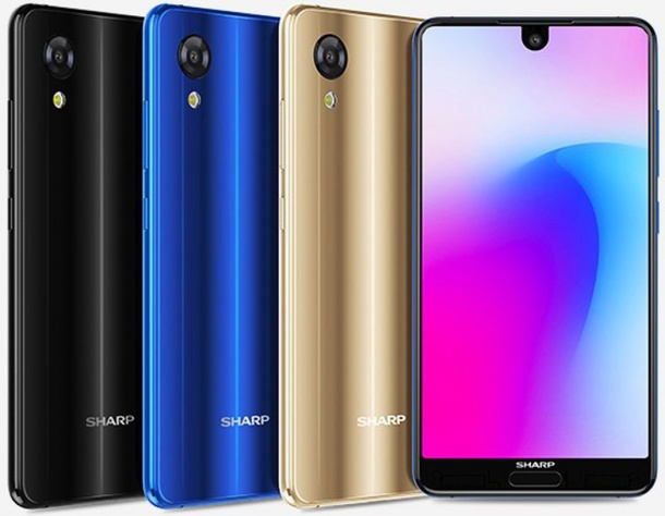 Sharp Aquos S3 mini предлага изрязан дисплей