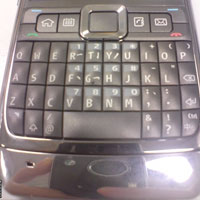 Нови снимки на Nokia E71 и E66