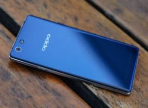 Появиха се снимки на нов модел на Oppo от R серията