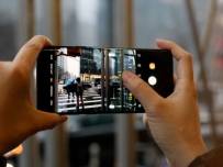 Потребители се оплакват от проблеми с дисплея на Samsung Galaxy S9 и S9+