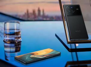 Европейска премиера на флагмана vivo X80 Pro 